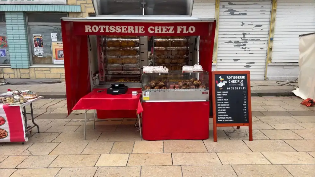 Poulet roti au Marché à valence Place des Clercs, Poulet rôti Valence au marché Place de la Paix
