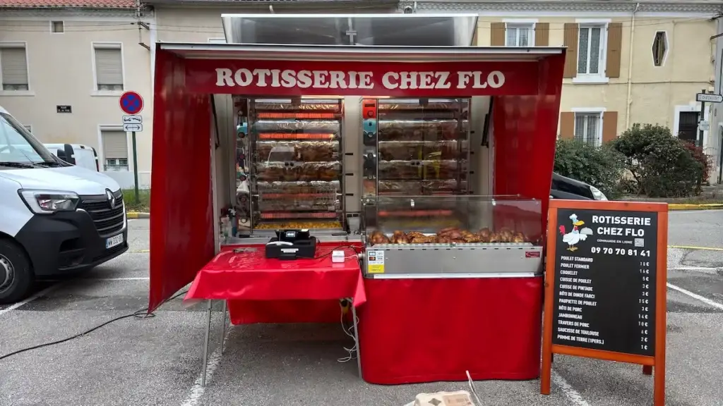 Poulet roti Valence au marché Place de la Paix